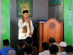 Cerita Eks Napi di Sulsel Jadi Dai, Bangun Masjid hingga Tulis Buku Cerita Eks Napi di Sulsel Jadi Dai, Bangun Masjid hingga Tulis Buku