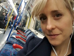 Aktris Ini Terlibat Kasus Sekte Seks, Kini Dijatuhi Hukuman Penjara