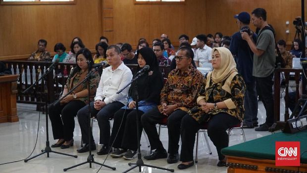 Sidang Suap Meikarta, Bupati Neneng Divonis 6 Tahun Penjara