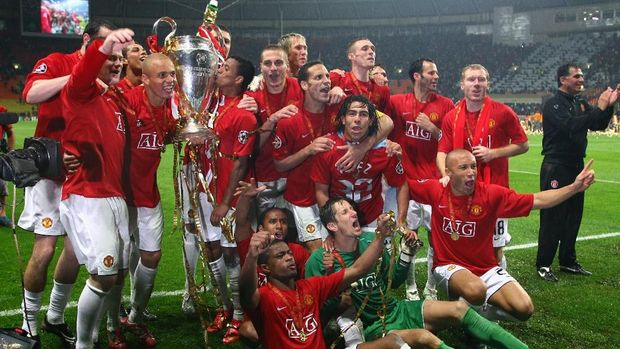MU juara Liga Champions dan Liga Inggris 2007/2008.