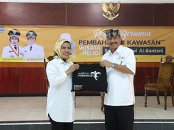 Bupati Serang Gagas Wisata Religi Syekh Nawawi Albantani