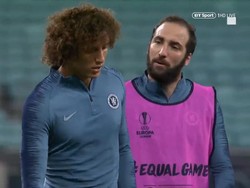 Detik-detik Luiz-Higuain Ribut, Sarri Ngamuk