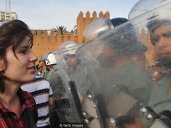 People Power Filipina Hingga Jerman, Demo Damai Bisa Ciptakan Perubahan?
