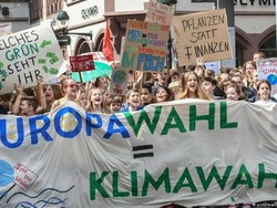 Ketika Kaum Muda Jerman Unjuk Kekuatan Politik