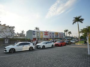 Komunitas CVT Jateng-DIY Berbagi Bersama Anak Panti Asuhan Komunitas CVT Jateng-DIY Berbagi Bersama Anak Panti Asuhan