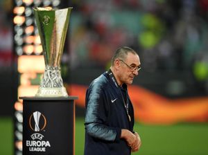Sarri: Saya Layak Bertahan di Chelsea