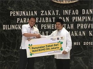Tunaikan Zakat Wakil BUMD DKI Jakarta