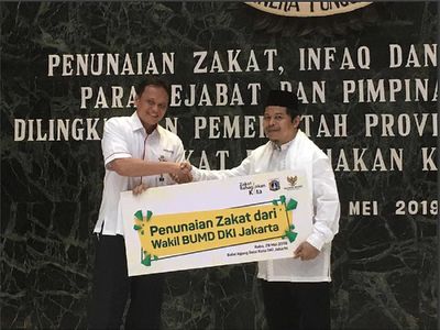 Tunaikan Zakat Wakil BUMD DKI Jakarta