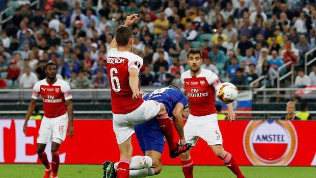 Hazard Dua Gol, Chelsea Gilas Arsenal 4-1 di Final Liga Europa