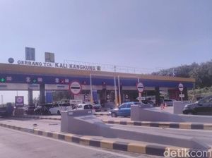 Mulai Banyak Pemudik, 20 Gerbang Tol Kalikangkung Dibuka