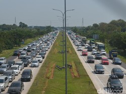 Raharjo Habiskan Waktu 7 Jam Perjalanan dari Cirebon Menuju Bandung