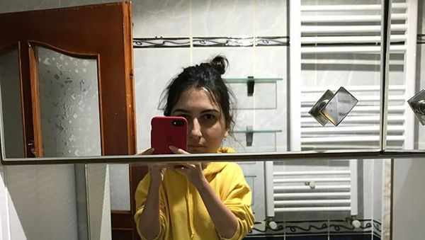 Kumpulan Cermin Toilet yang Bikin Auto Heran