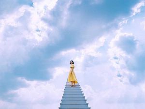 Penggemar K-Drama Wajib Mampir ke Kafe Keren dengan Konsep Stairway to Heaven Penggemar K-Drama Wajib Mampir ke Kafe Keren dengan Konsep Stairway to Heaven