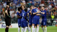Olivier Giroud tak mau merayakan gol ke gawang mantan klub yang ditinggalkannya Januari 2018 lalu. (REUTERS/Amr Abdallah Dalsh)