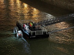 Penyelam Temukan Satu Jenazah Korban Kapal Tenggelam di Budapest