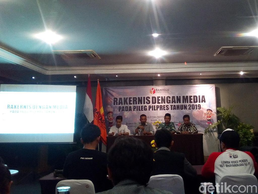 3 Caleg DPRD di Kudus Gugat ke MK, Bawaslu Siap Beri Keterangan 3 Caleg DPRD di Kudus Gugat ke MK, Bawaslu Siap Beri Keterangan