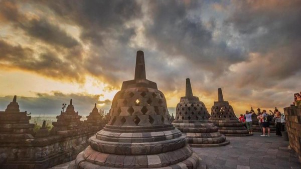 Sejarah Candi Borobudur Ditemukan Jenderal Inggris Dan