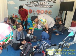 Dear Pemudik, Ada WiFi-Pijat Gratis di Jembatan Timbang Indramayu Dear Pemudik, Ada WiFi-Pijat Gratis di Jembatan Timbang Indramayu