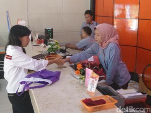 Remitansi dan Pengiriman Paket Pos di Tulungagung Melonjak Remitansi dan Pengiriman Paket Pos di Tulungagung Melonjak