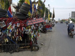 Vespa Gembel Ikutan Mudik