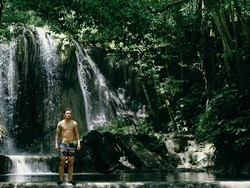 Pulau Moyo, Destinasi Wisata Diburu Turis Dunia, tapi Infrastruktur Payah