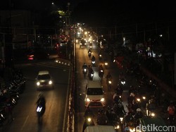 H-5 Lebaran, Jalur Padalarang-Cimahi Ramai Lancar