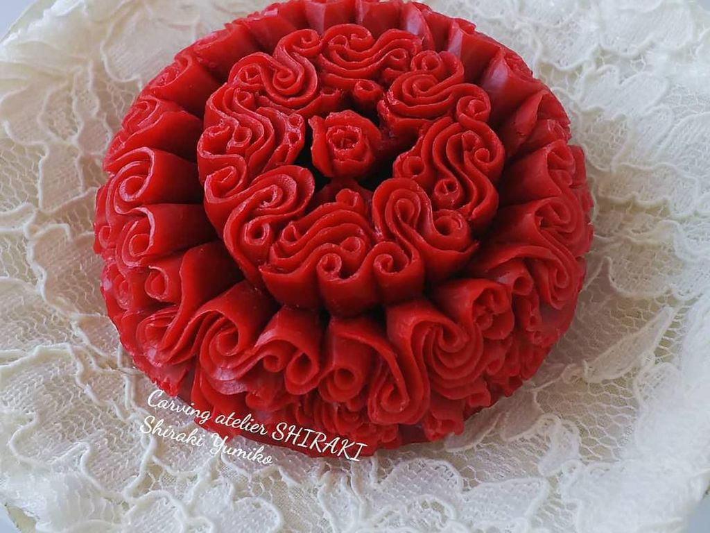 Bikin Kagum! Seniman Jepang Bikin Seni Pahatan Buah yang Keren Banget Bikin Kagum! Seniman Jepang Bikin Seni Pahatan Buah yang Keren Banget