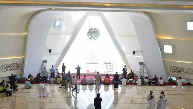 Ridwan Kamil Jelaskan Desain Masjid Al Safar, Tepis Simbol Iluminati