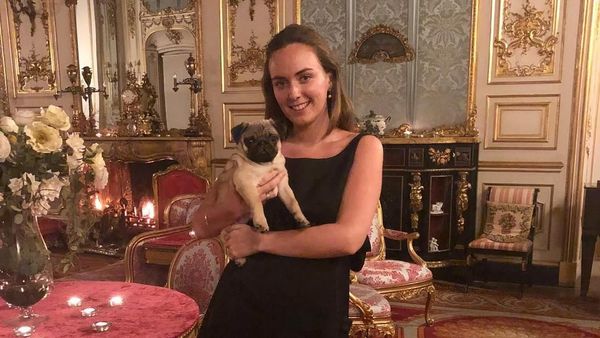 Foto: Kehidupan Mewah Sosialita Inggris yang Tinggal di Kastil