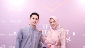 Inspirasi Tampil Kompak dengan Seragam di Hari Lebaran Ala Keluarga Artis