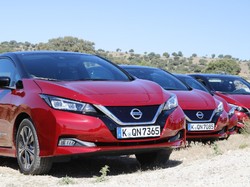 Sensasi Mobil Listrik Terlaris Sejagat, Nissan LEAF