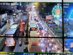 Kemenhub Prediksi Puncak Arus Mudik Terjadi Tengah Malam Nanti