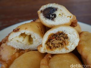 Panada Mantap: Panada Isi Cakalang hingga Cokelat Keju Langganan Artis Panada Mantap: Panada Isi Cakalang hingga Cokelat Keju Langganan Artis