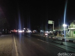 Lajur Pantura Arah Cirebon Lancar, Waspada Kendaraan Kecil