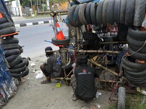 Vespa Gembel Pulang Kampung