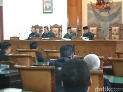 Tersangka KPK Pimpin Paripurna DPRD Pemberhentian Bupati Tulungagung