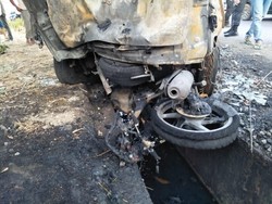 3 Kendaraan Tabrakan di Subang, Polisi: 4 Orang Tewas Terbakar