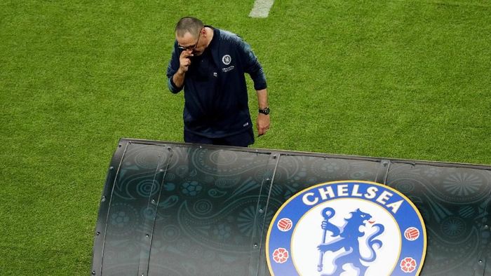 Maurizio Sarri Soccer Football - Europa League Final - Chelsea v Arsenal - Baku Olympic Stadium, Baku, Azerbaijan - May 29, 2019 Chelsea manager Maurizio Sarri during the match REUTERS/Anton Vaganov