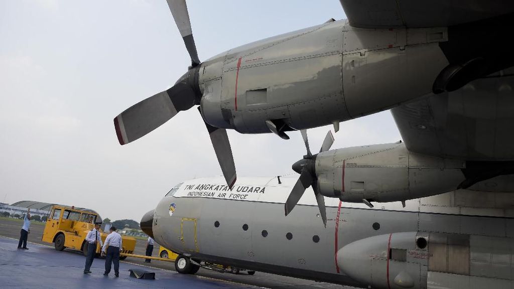 Hercules C-130 Siap Jemput Jenazah Ani Yudhoyono Hercules C-130 Siap Jemput Jenazah Ani Yudhoyono