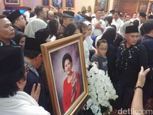 KJRI Jeddah hingga San Francisco Ucapkan Belasungkawa Wafatnya Ani Yudhoyono