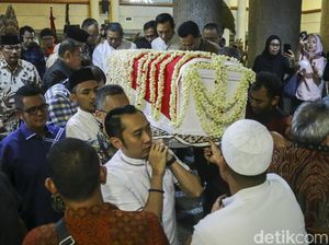 Panglima TNI dan Kapolri akan Hadiri Upacara Serah Terima Ibu Ani Panglima TNI dan Kapolri akan Hadiri Upacara Serah Terima Ibu Ani