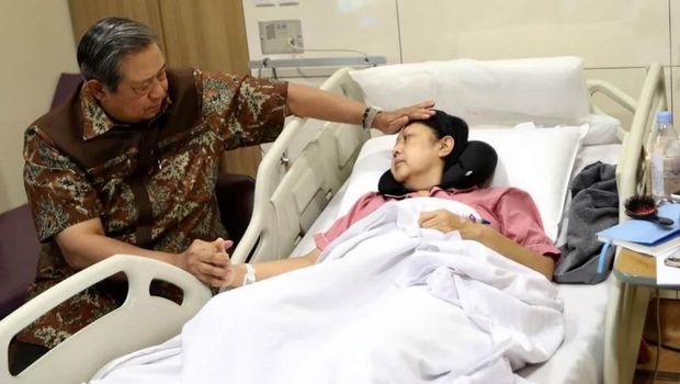 Puisi Flamboyan, Untaian Kata Romantis SBY untuk Ani Yudhoyono