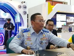 Catat! Kendaraan Pribadi Motor-Mobil, Kapasitasnya Dibatasi 50%