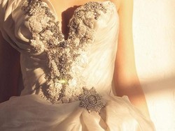 Cerita Menarik Bagaimana Gaun Pengantin Putri Diana Diciptakan