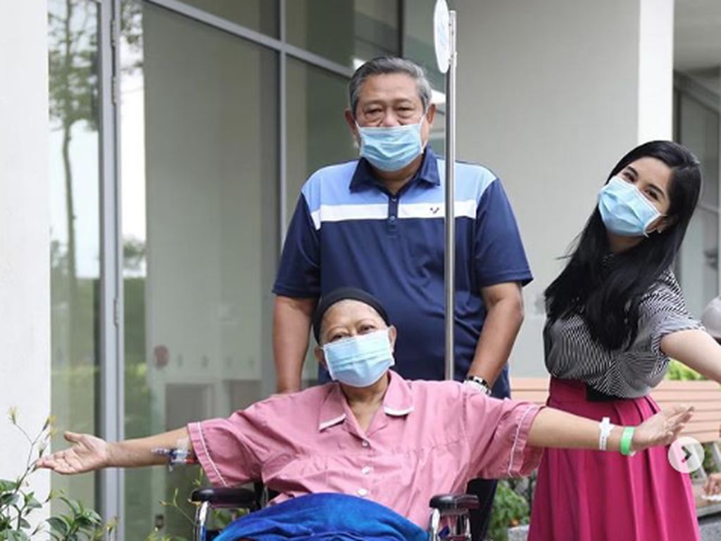Ani Yudhoyono Meninggal Dunia, Rossa hingga Arie Untung Ucapkan Duka Ani Yudhoyono Meninggal Dunia, Rossa hingga Arie Untung Ucapkan Duka