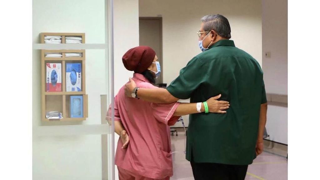 Till Death Do Us Part, Potret Mesra 43 Tahun Kebersamaan SBY-Ani Till Death Do Us Part, Potret Mesra 43 Tahun Kebersamaan SBY-Ani