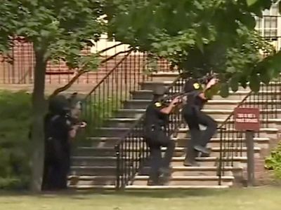 Momen Mengerikan Penembakan Brutal Tewaskan 11 Orang di Virginia AS