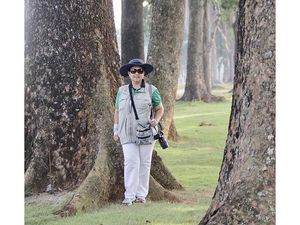 Doa Para Artis Mengiringi Kepergian Ani Yudhoyono