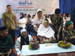 Ibu Sinta Nuriyah Gelar Sahur Bersama dengan Tokoh Lintas Agama di Gereja