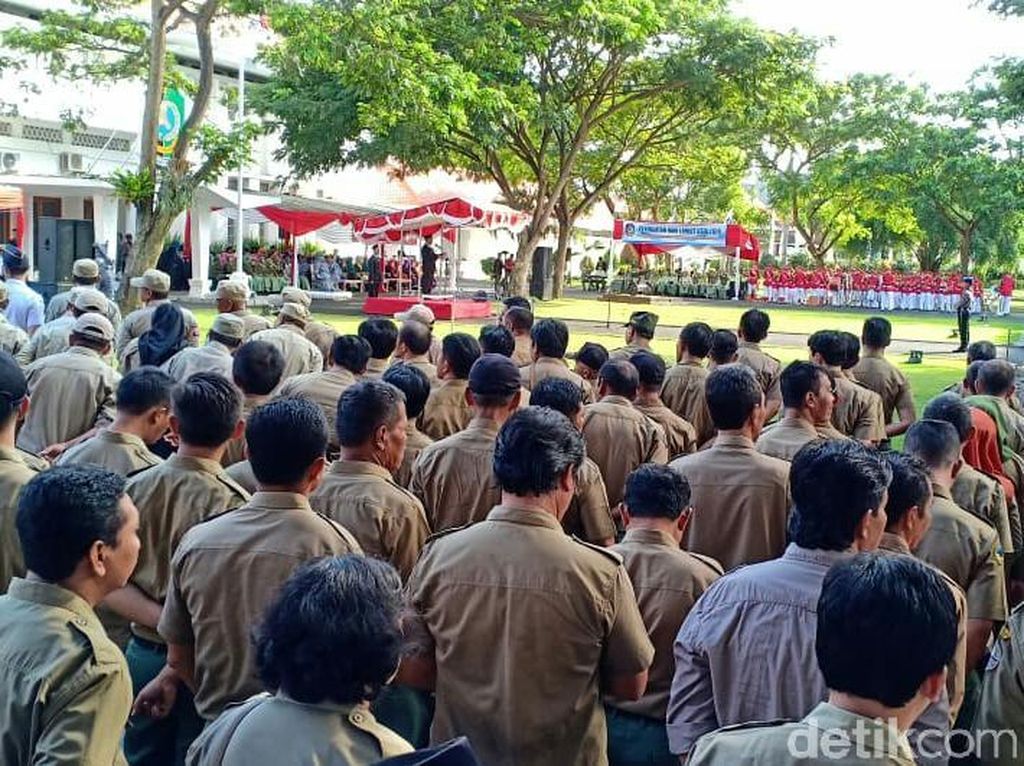 Hasil Polling: PNS Lebih Pilih Pindah ke Ibu Kota Ketimbang Pensiun Dini Hasil Polling: PNS Lebih Pilih Pindah ke Ibu Kota Ketimbang Pensiun Dini